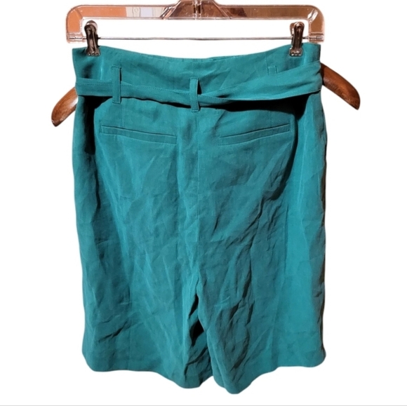 Boden Kelly Green Loose Shorts With Belt Size 4 NEW! - Picture 2 of 7